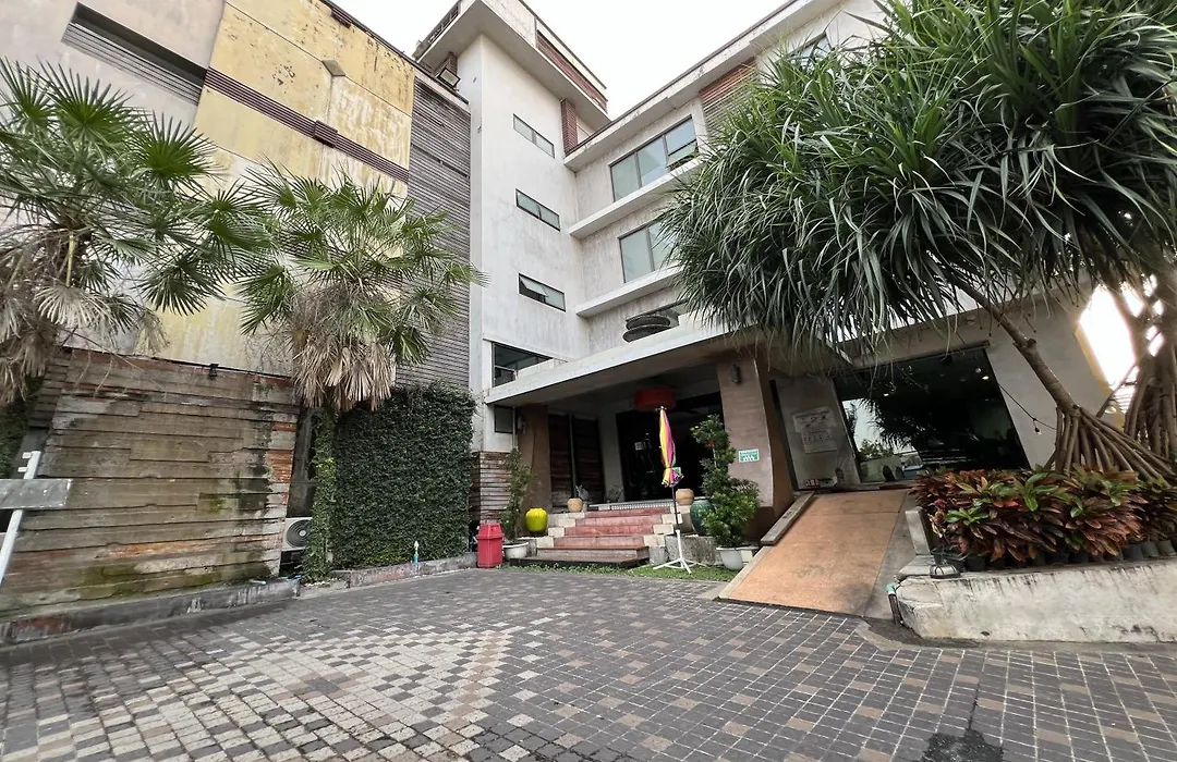 Eurna Resort Hotel-1
